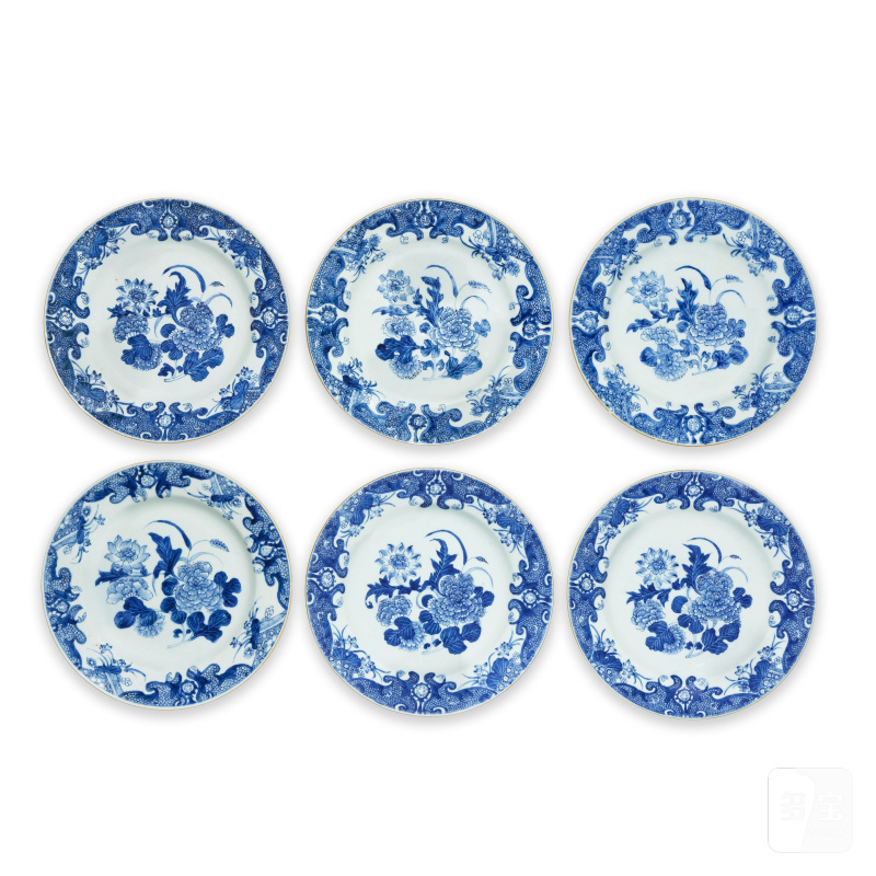 十八世紀 青花花卉紋盤一組六件 | A SET OF SIX BLUE AND WHITE 'FLORAL' DISHES - 图3